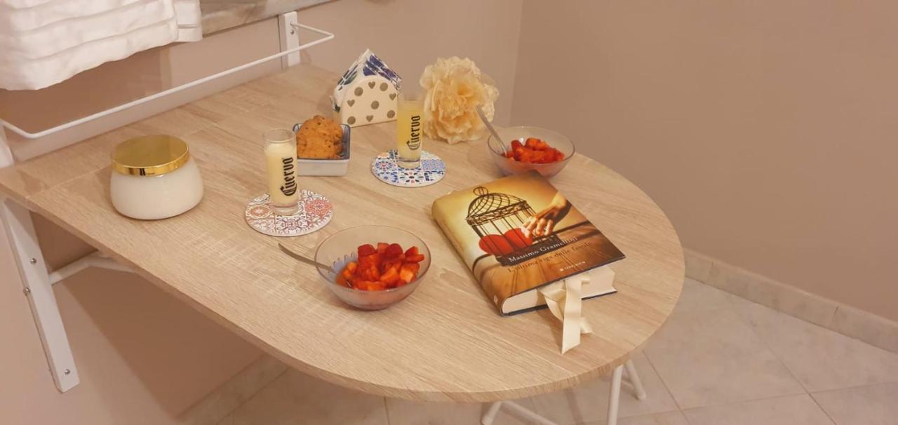 نابولي Dale Rooms المظهر الخارجي الصورة
