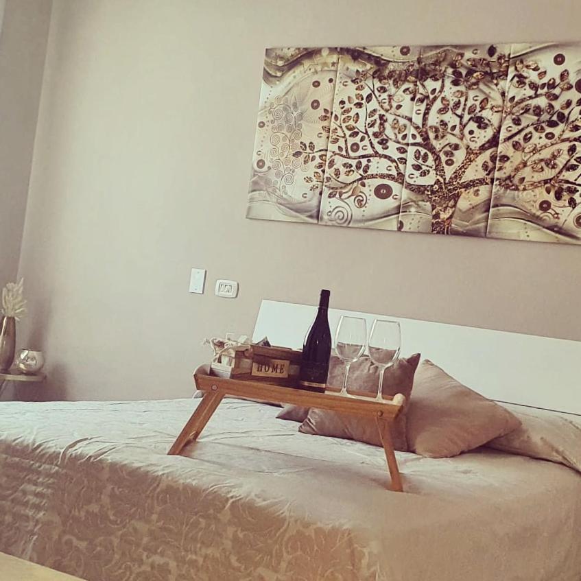 نابولي Dale Rooms المظهر الخارجي الصورة