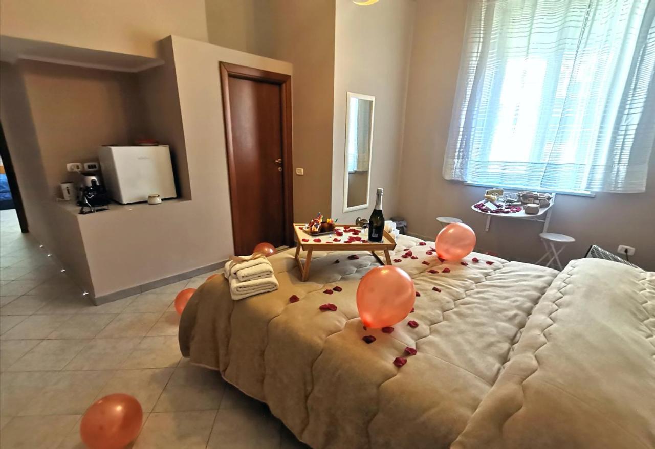 نابولي Dale Rooms المظهر الخارجي الصورة